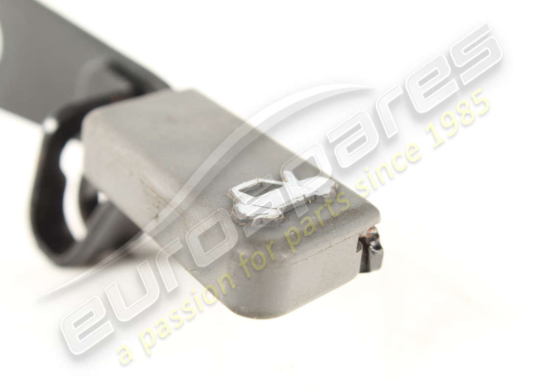 maniglia cofano usata maserati. numero parte 156016380 (4)