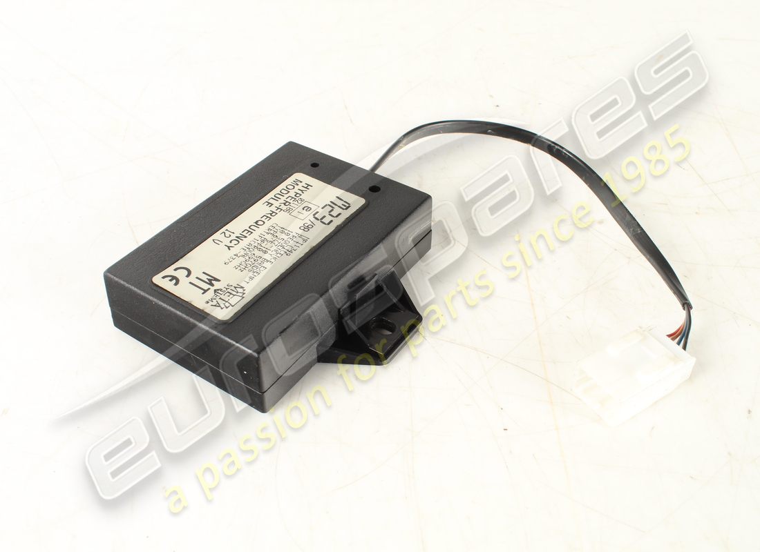 SENSORE Maserati USATO. NUMERO PARTE 383300246 (1)