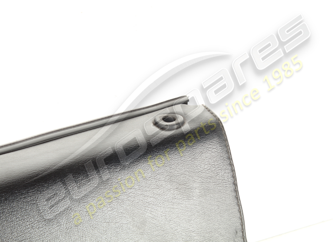 USATO FERRARI PANNELLO DESTRO. NUMERO PARTE 61774000 (2) usato ferrari pannello destro. numero parte 61774000 (2)