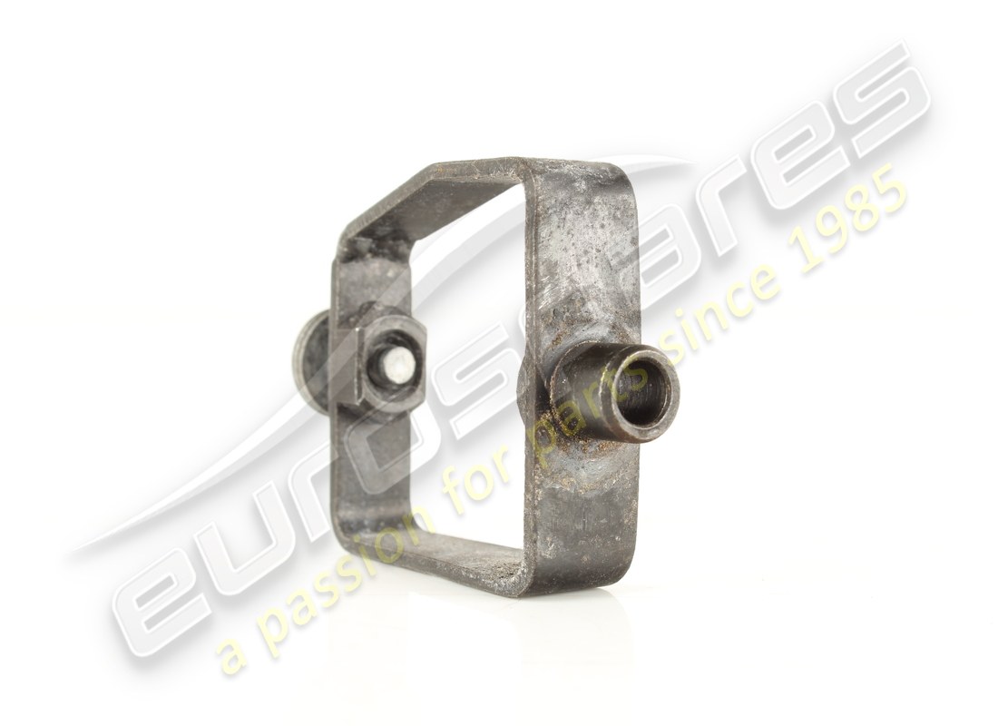 staffa di fissaggio coperchio usata maserati. numero parte 585009602 (3)