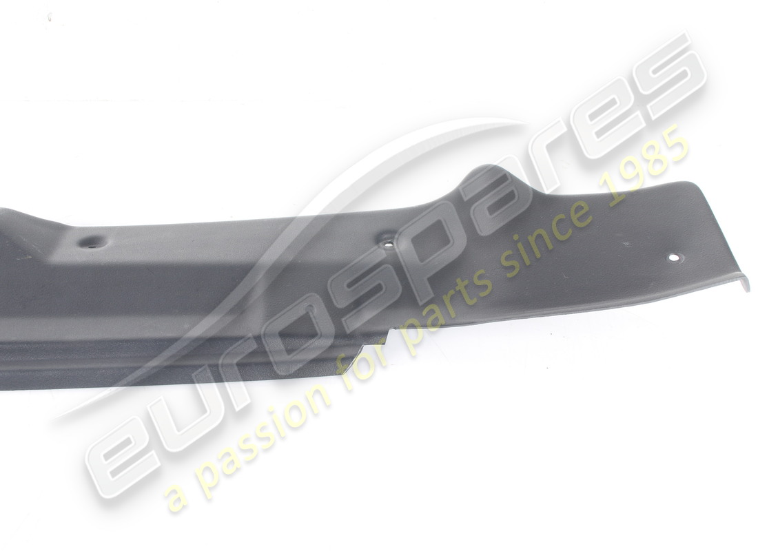 rivestimento interno usato maserati. numero parte 384700140 (3)