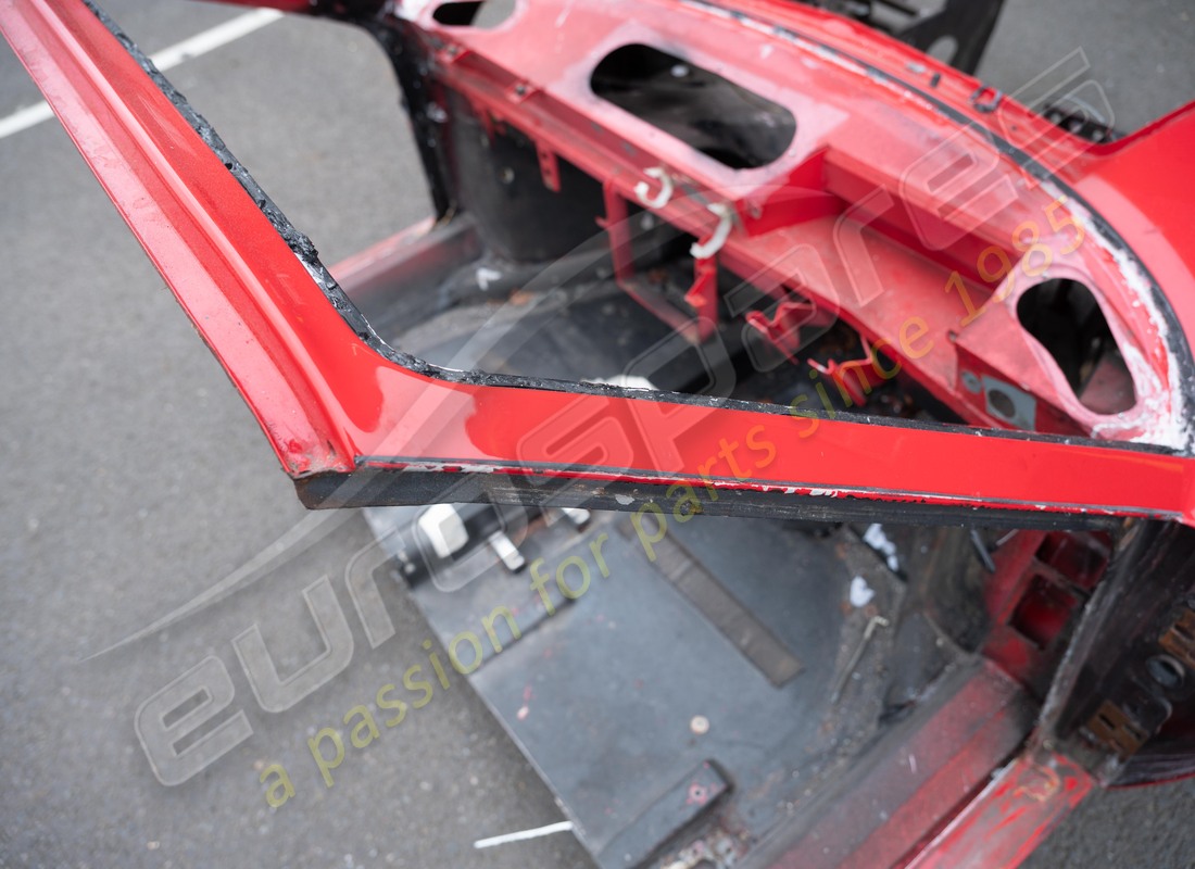 gruppo pannello anteriore ferrari usato. numero parte 61751200 (12)