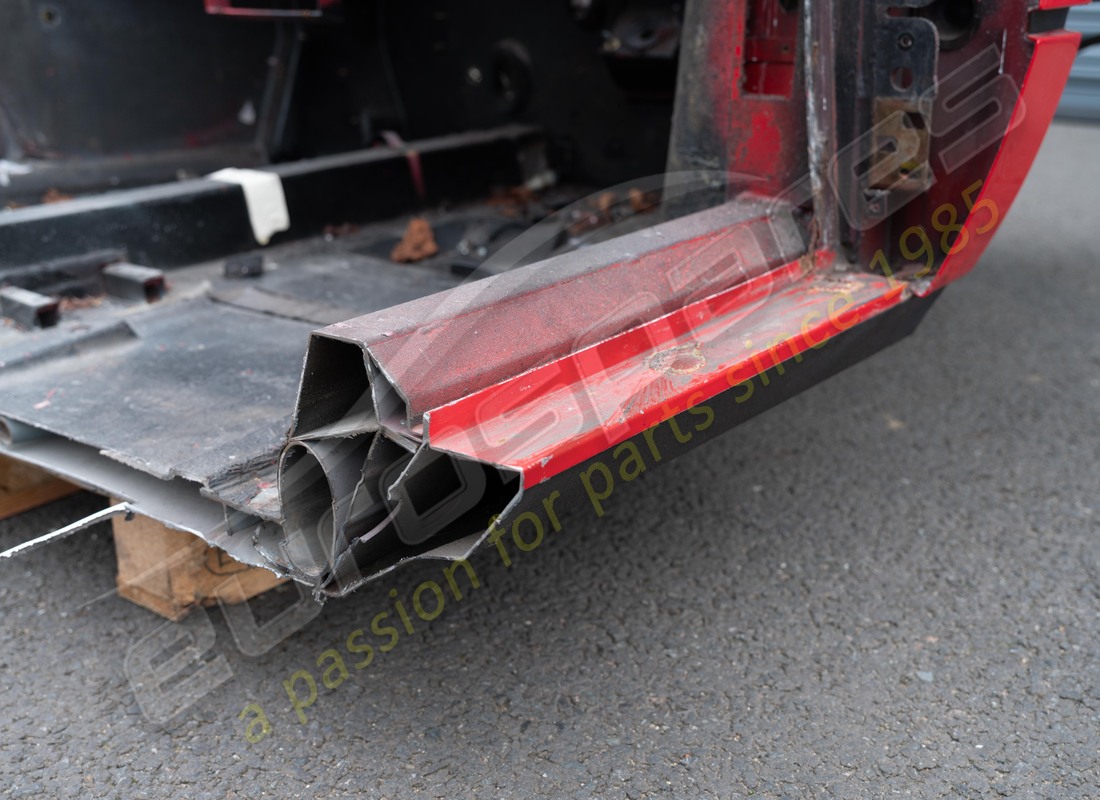 gruppo pannello anteriore ferrari usato. numero parte 61751200 (10)