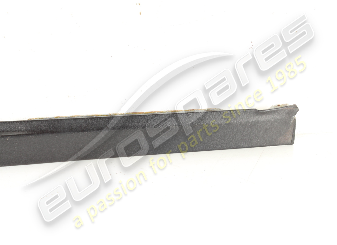 USATO FERRARI MODANATURA DESTRA. NUMERO PARTE 61190900 (5) usato ferrari modanatura destra. numero parte 61190900 (5)