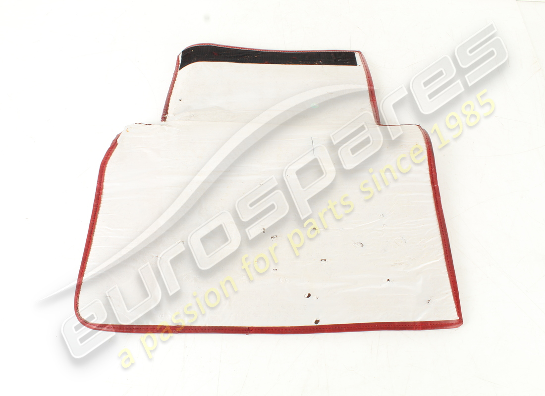 USED FERRARI RH CARPET REAR RHD PART NUMBER 60786200 (2) used ferrari rh carpet rear rhd part number 60786200 (2)