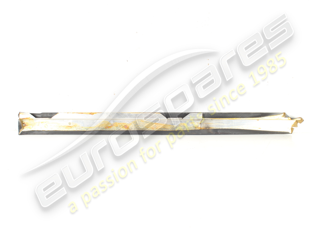 USATO FERRARI MODANATURA DESTRA. NUMERO PARTE 61190900 (2) usato ferrari modanatura destra. numero parte 61190900 (2)