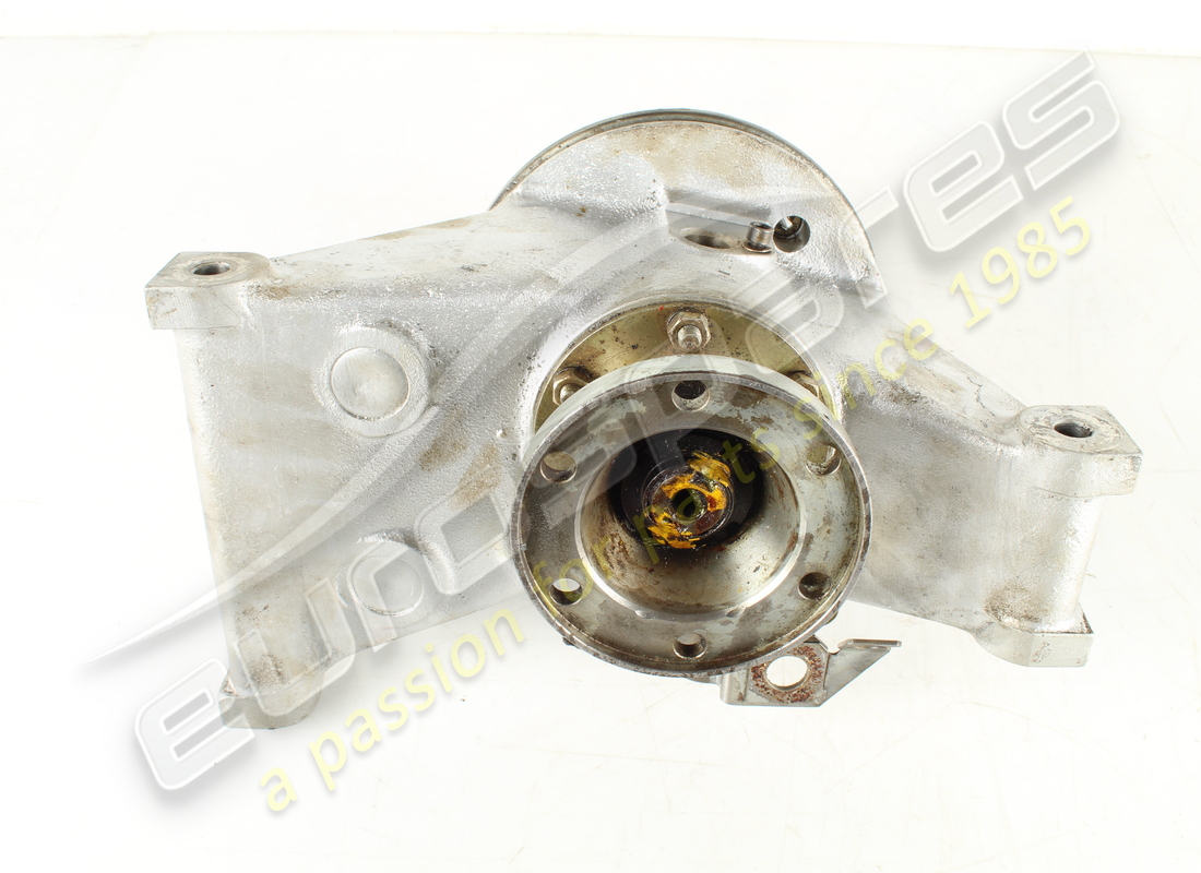 MOZZO POSTERIORE DX USATO FERRARI. NUMERO PARTE EAP1726470 (4) mozzo posteriore dx usato ferrari. numero parte eap1726470 (4)