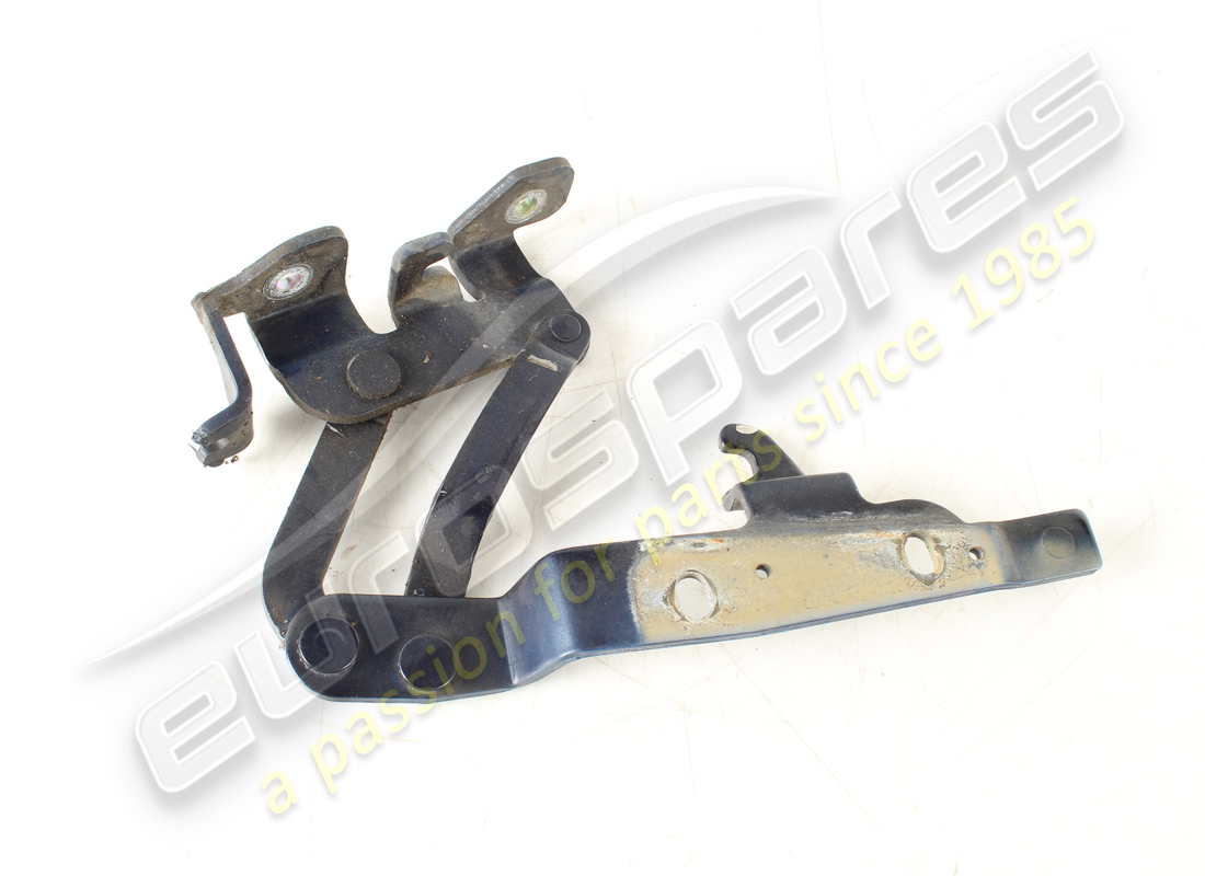 CERNIERA COFANO ANTERIORE DESTRO USATA Maserati . NUMERO PARTE 81082600 (1)