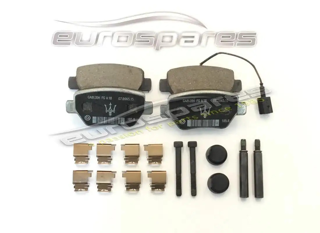 nuovo kit maserati post passato numero parte 673012043 (1)