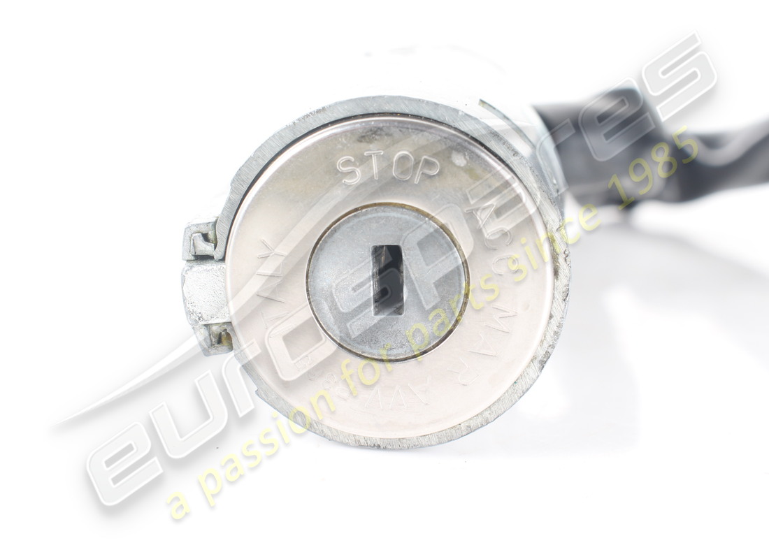 corpo bloccasterzo usato maserati. numero parte 373400001 (8)