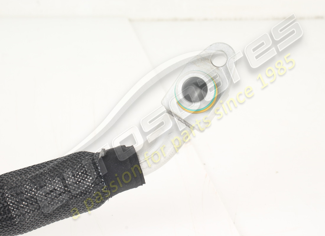 TUBO DI RITORNO FREON FERRARI USATO DA SOTTO. NUMERO PARTE 917463 (2) tubo di ritorno freon ferrari usato da sotto. numero parte 917463 (2)