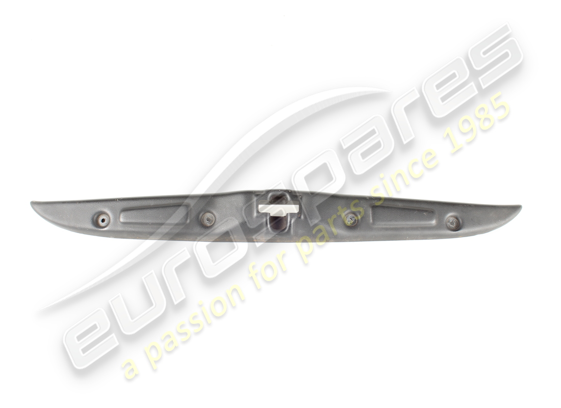 PROTEZIONE TARGA USATA MASERATI NEL BAGAGLIO COM. NUMERO PARTE 374700352 (4) protezione targa usata maserati nel bagaglio com. numero parte 374700352 (4)