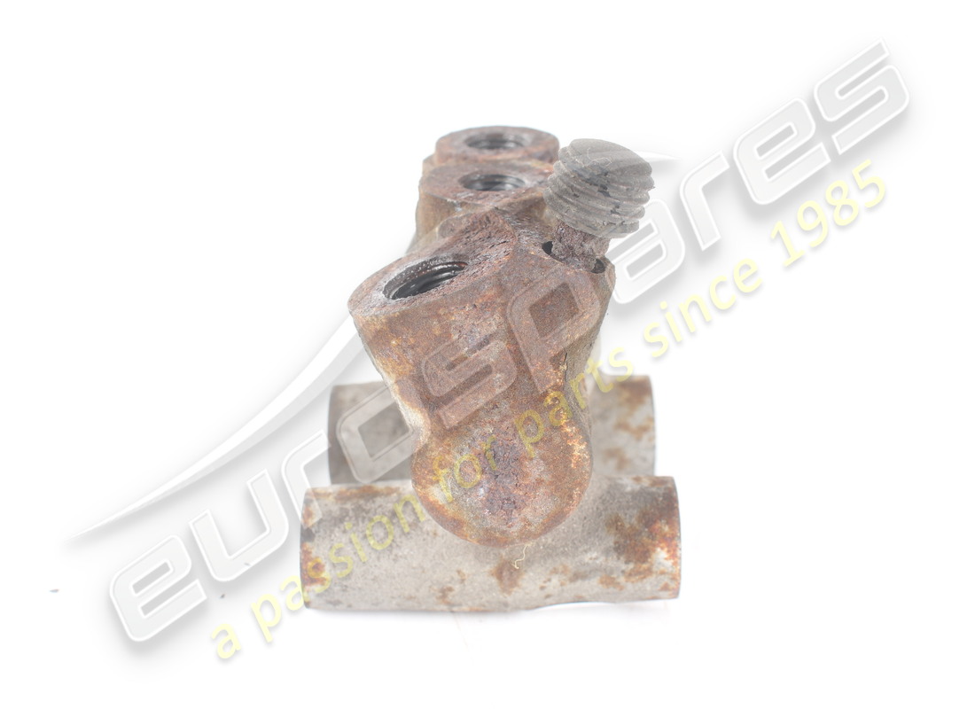 VALVOLA DI PROPORZIONE FRENO USATA MASERATI. NUMERO PARTE 367402336 (4) valvola di proporzione freno usata maserati. numero parte 367402336 (4)