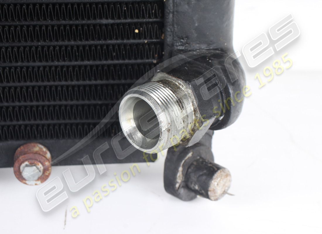 RADIATORE OLIO MOTORE USATO FERRARI. NUMERO PARTE 277227 (3) radiatore olio motore usato ferrari. numero parte 277227 (3)