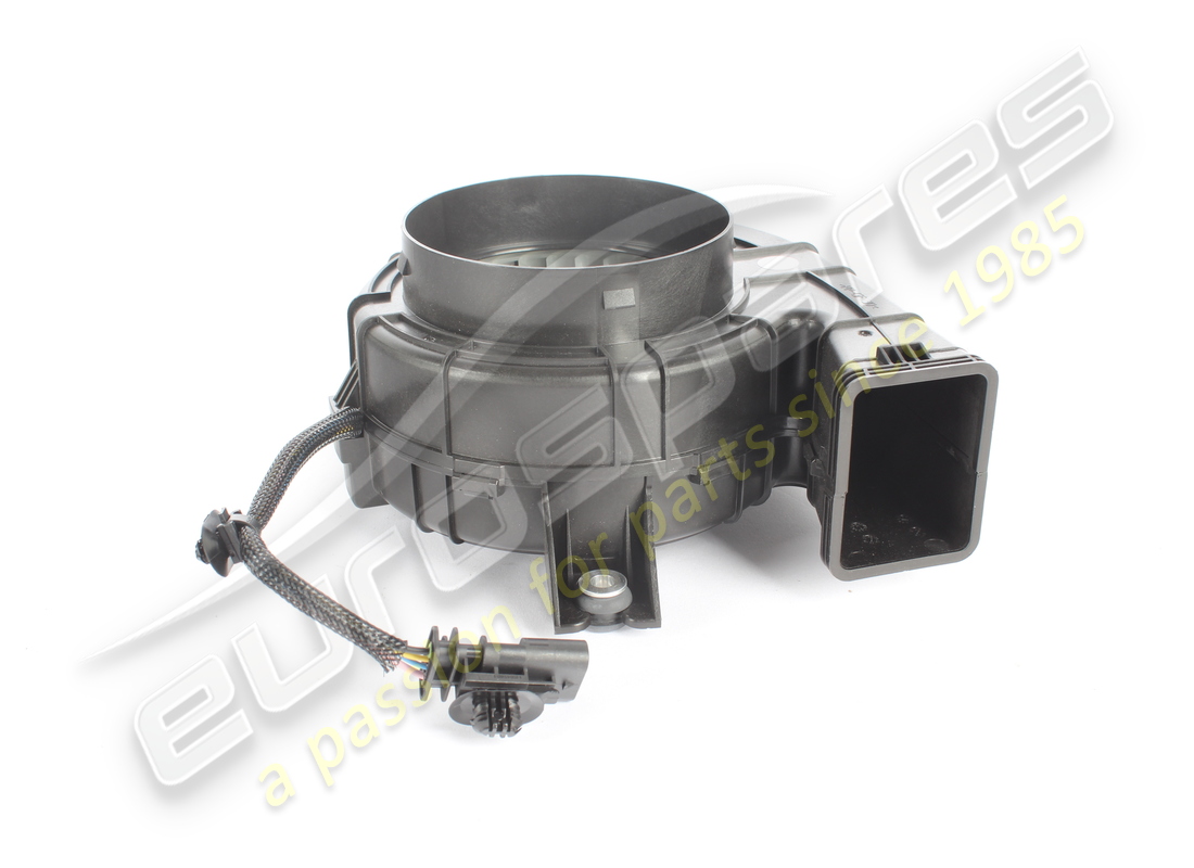 ventola maserati usata. numero parte 670156431 (2)