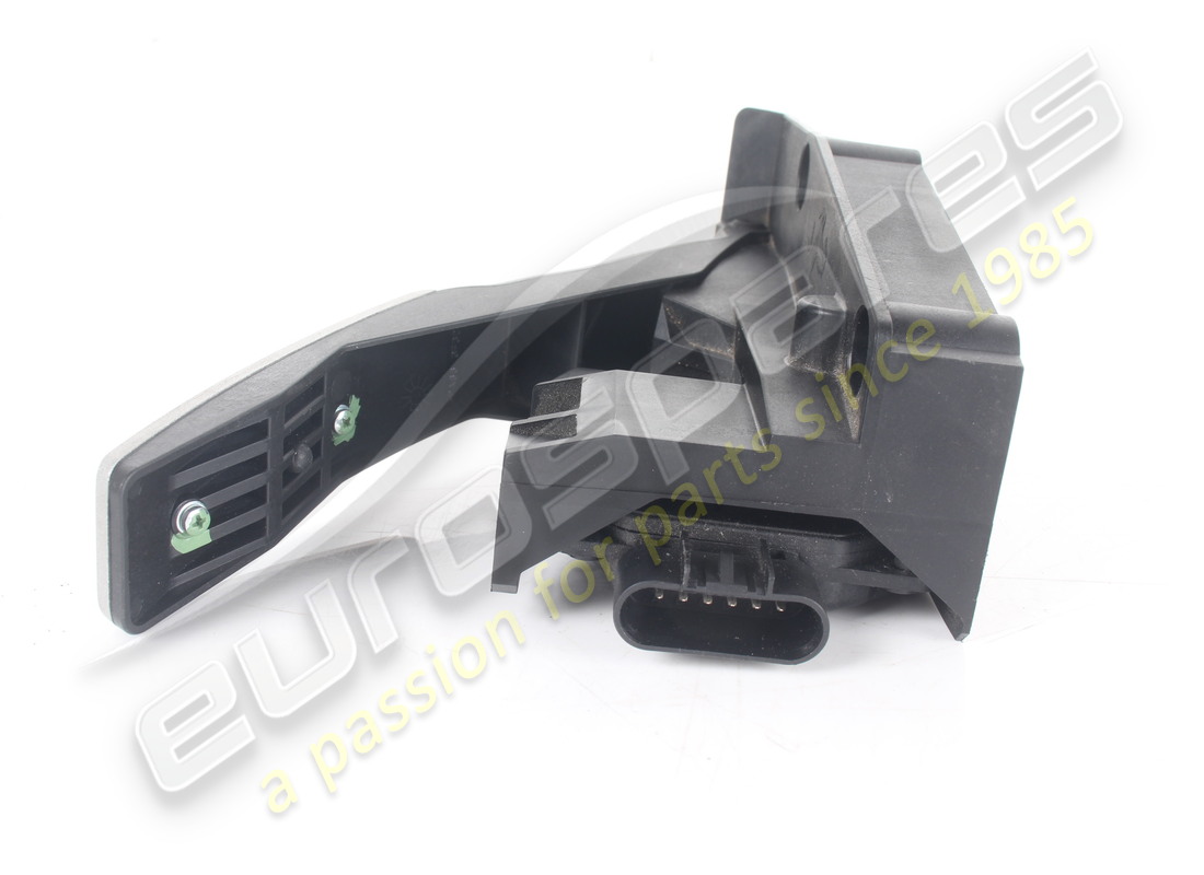 USATO FERRARI PEDALE ACCELERATORE COMPLETO. NUMERO PARTE 243117 (3) usato ferrari pedale acceleratore completo. numero parte 243117 (3)