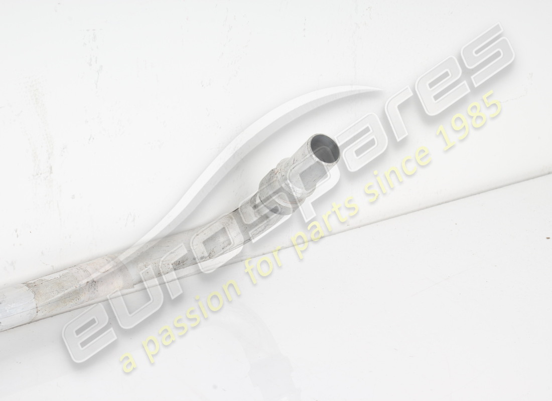 USATO FERRARI TUBO H2O SOTTOPIANALE. NUMERO PARTE 869466 (2) usato ferrari tubo h2o sottopianale. numero parte 869466 (2)