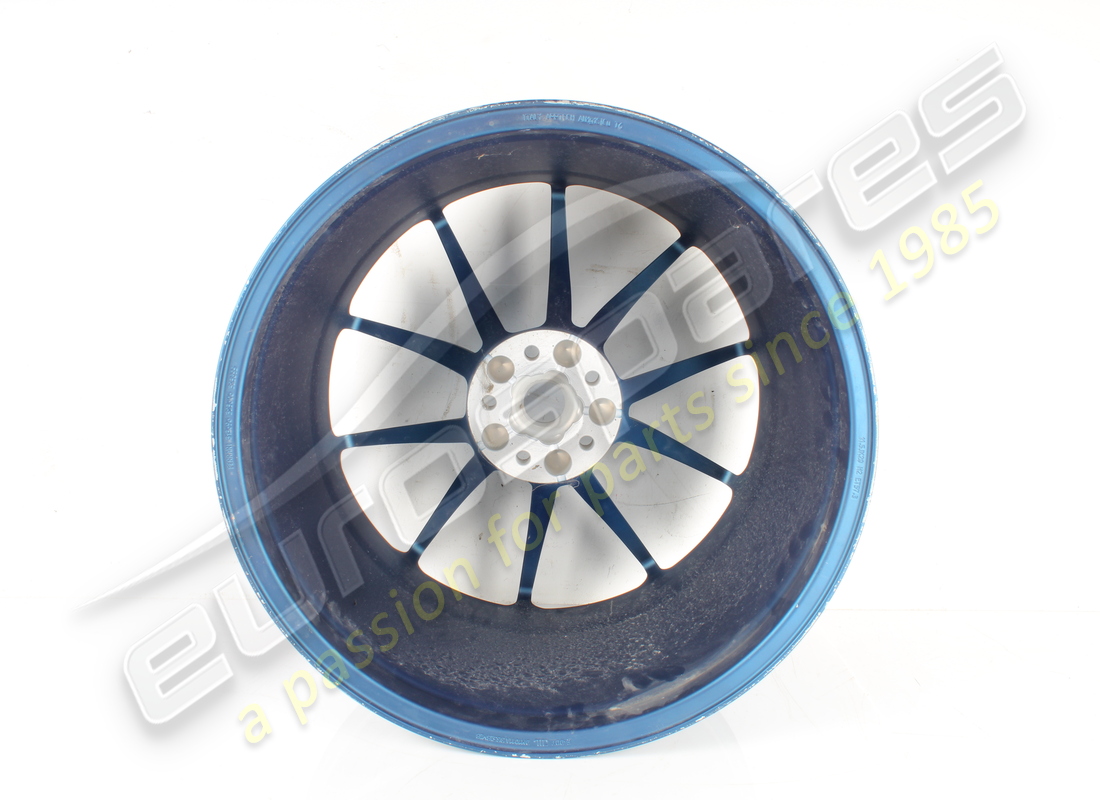 ruota posteriore ferrari usata. numero parte 323895 (3)