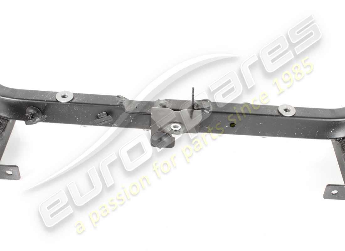 USATO FERRARI STAFFA SUPP.SERR COF.MOTORE. NUMERO PARTE 985956721 (3) usato ferrari staffa supp.serr cof.motore. numero parte 985956721 (3)