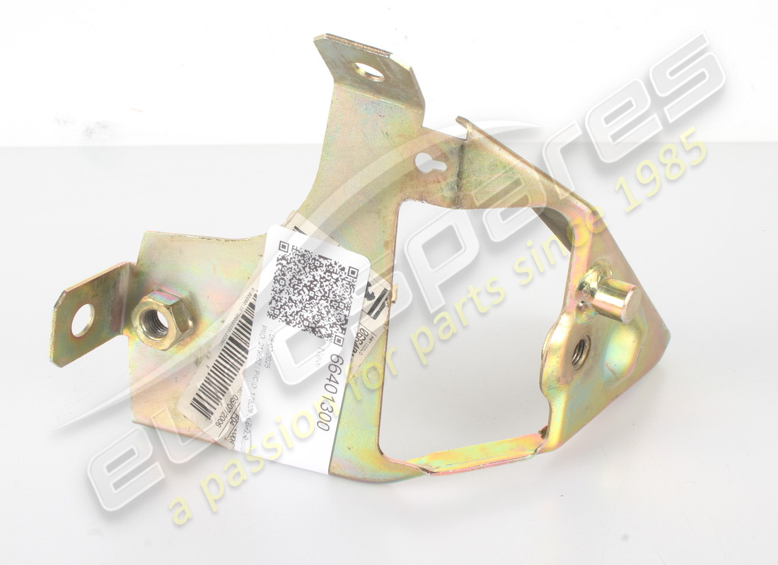 nuova ferrari staffa destra. numero parte 66401300 (2)