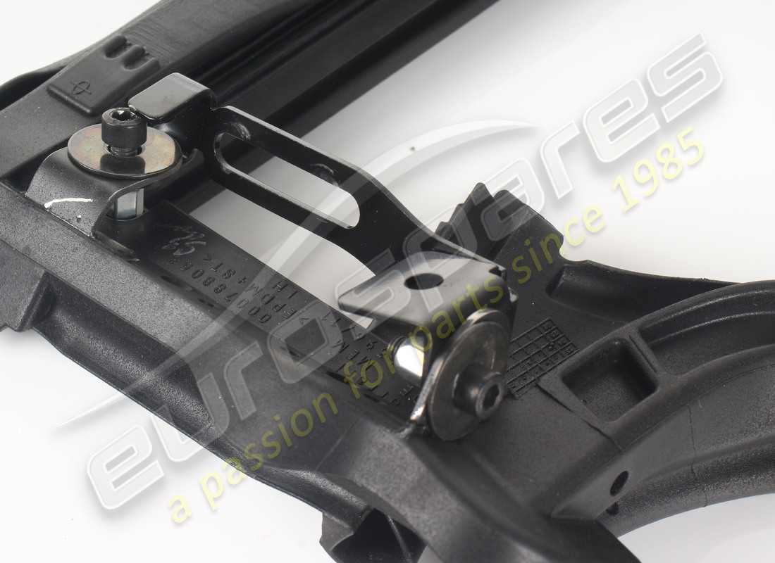 usato ferrari guarnizione contorno porta s. numero parte 788058 (4)