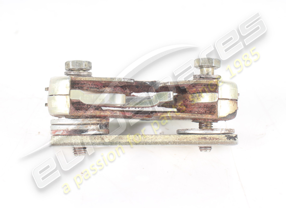 SERRATURA DEL COFANO FERRARI USATA. NUMERO PARTE 60277407 (3) serratura del cofano ferrari usata. numero parte 60277407 (3)