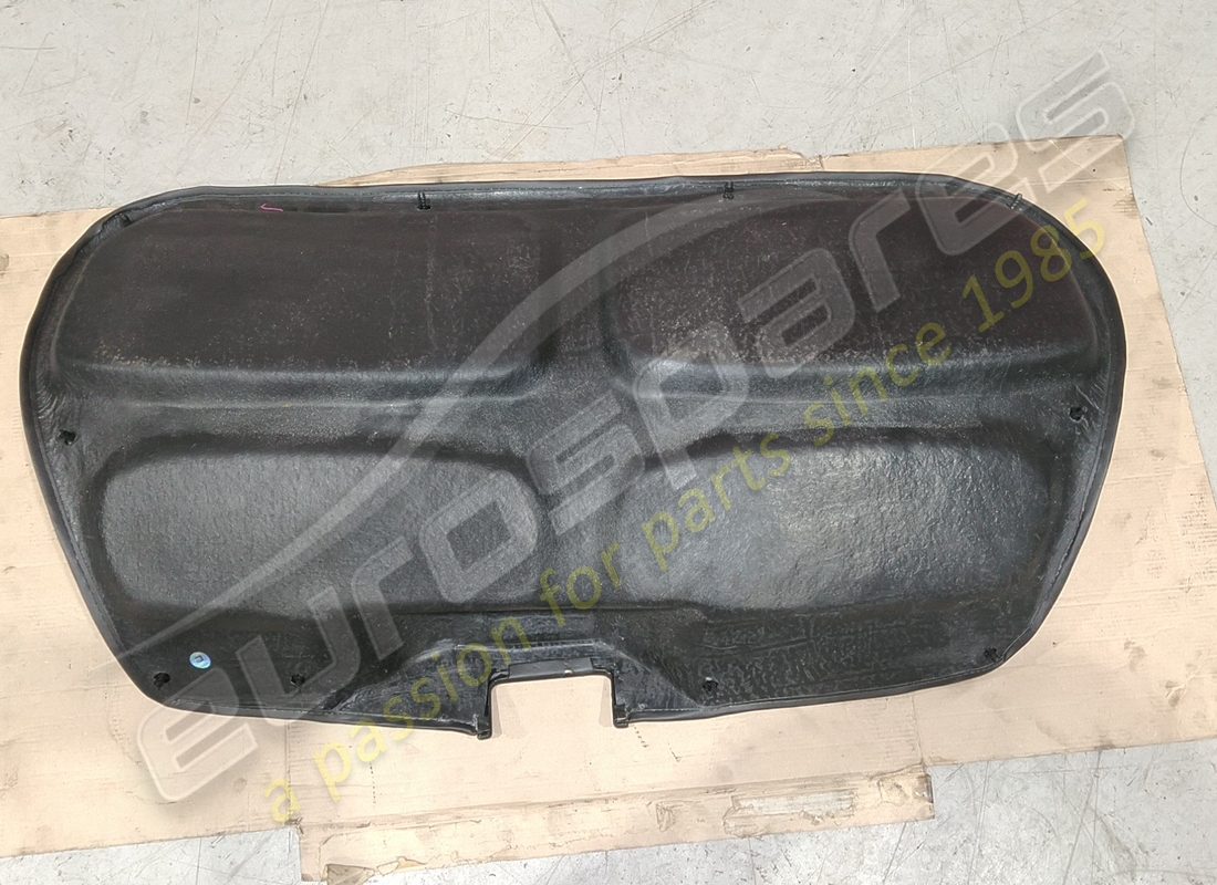 usato ferrari tappeto cofano baule nero. numero parte 63757890 (2)
