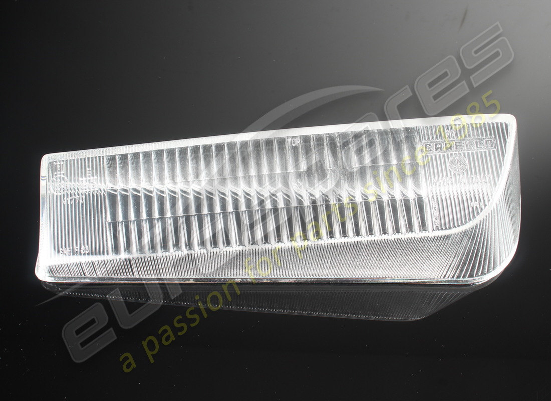 NUOVO Eurospares LENTE INFERIORE IN PLASTICA ANTERIORE SINISTRA. NUMERO PARTE 61882400L (1)