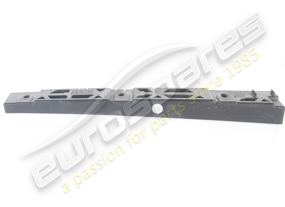 STAFFA DI RIFINITURA DEL BATTITACCO POSTERIORE DESTRO USATA FERRARI. NUMERO PARTE 87583100 (2) staffa di rifinitura del battitacco posteriore destro usata ferrari. numero parte 87583100 (2)