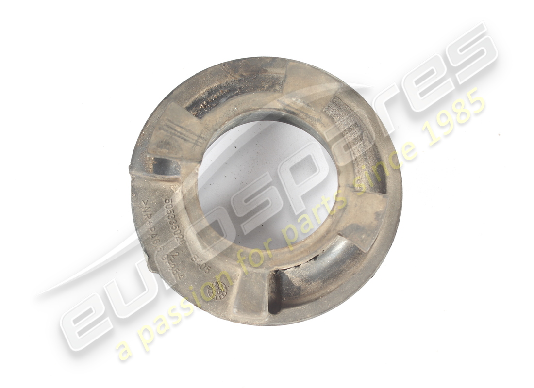 ANELLO Maserati USATO. NUMERO PARTE 675001497 (1)