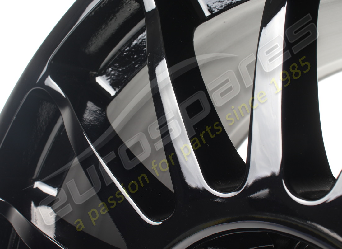 NUOVO LAMBORGHINI SET DI RUOTE SUPER TROFEO (AVVITABILE). NUMERO PARTE EAP1721815 (3) nuovo lamborghini set di ruote super trofeo (avvitabile). numero parte eap1721815 (3)