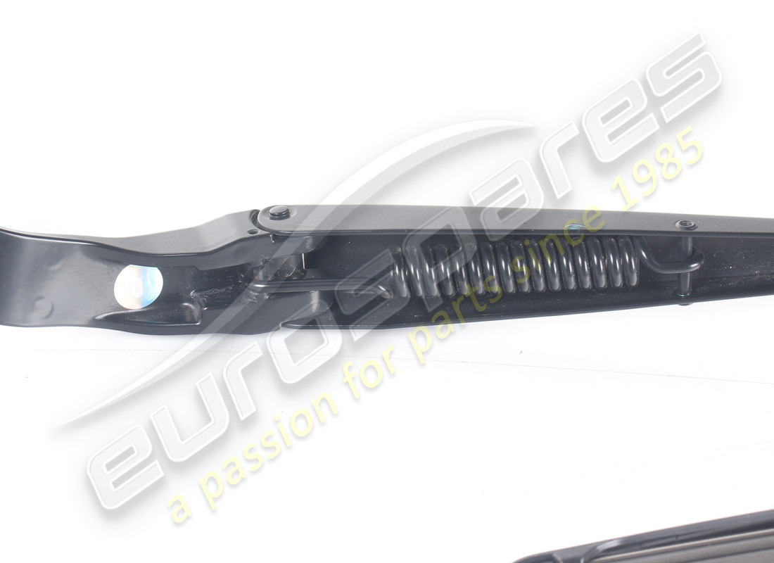 TERGICRISTALLO LATO GUIDA USATO FERRARI. NUMERO PARTE 83994400 (2) tergicristallo lato guida usato ferrari. numero parte 83994400 (2)