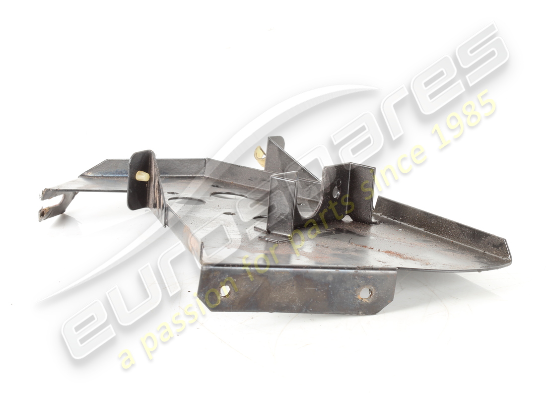 SUPPORTO Ferrari USATO. NUMERO PARTE 60917300 (1)