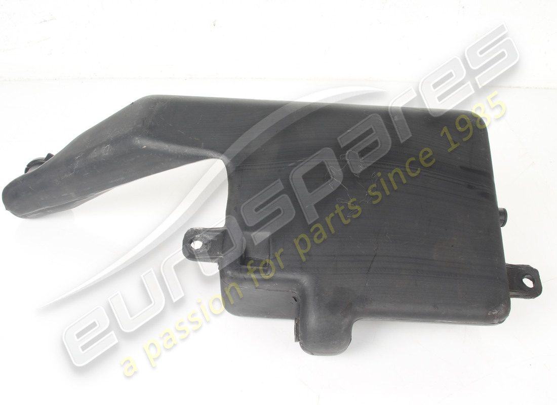 SERBATOIO ACQUA Ferrari USATO. NUMERO PARTE 61768800 (1)