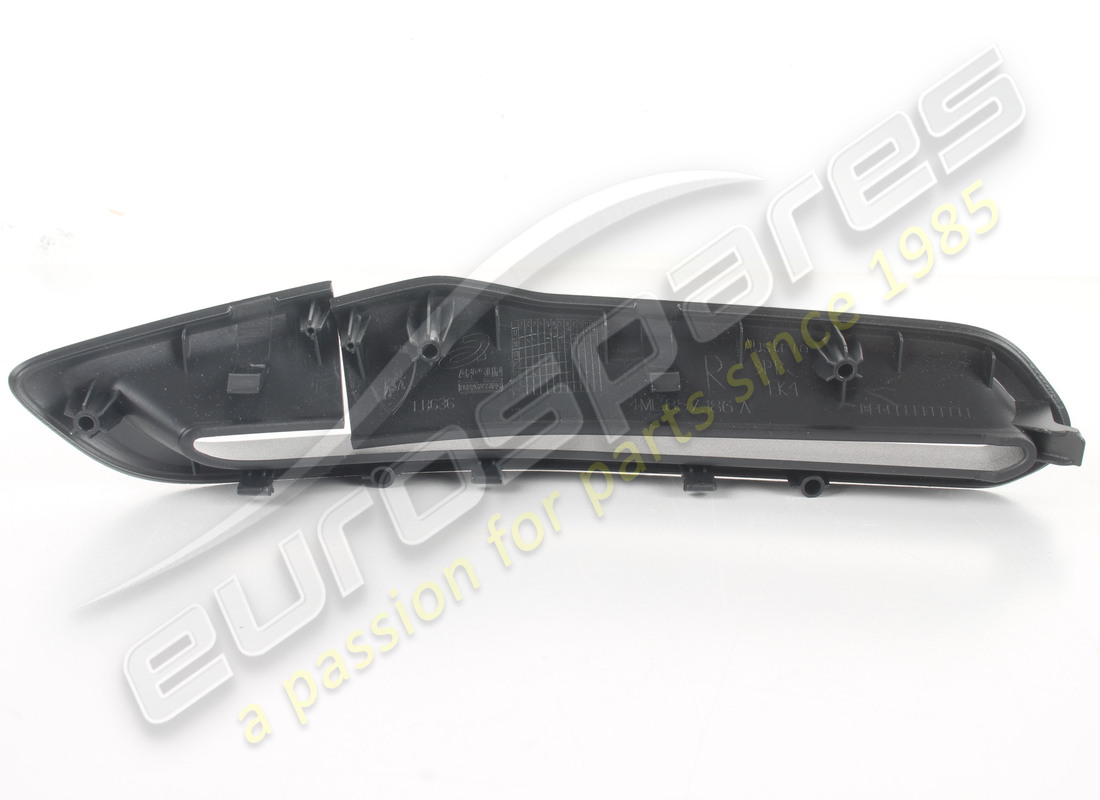 nuovo lamborghini rivestimento. numero parte 4ml8571864pk (3)