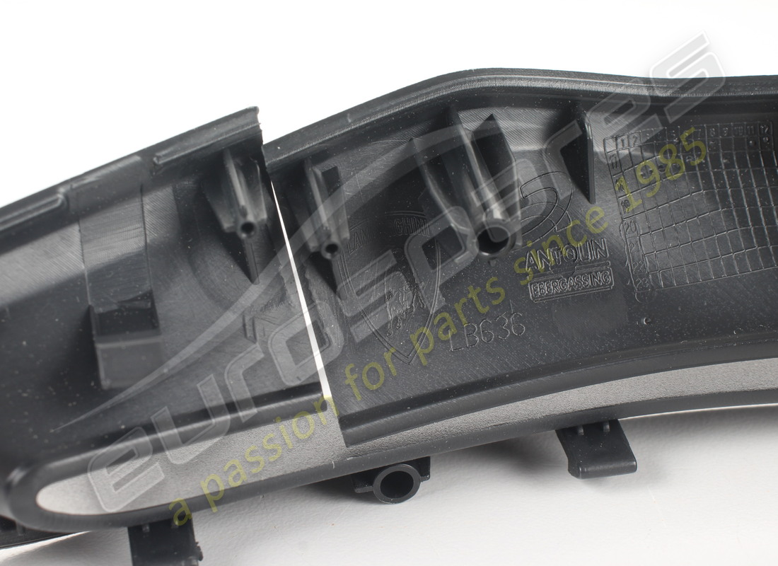 nuovo lamborghini rivestimento. numero parte 4ml8571864pk (4)