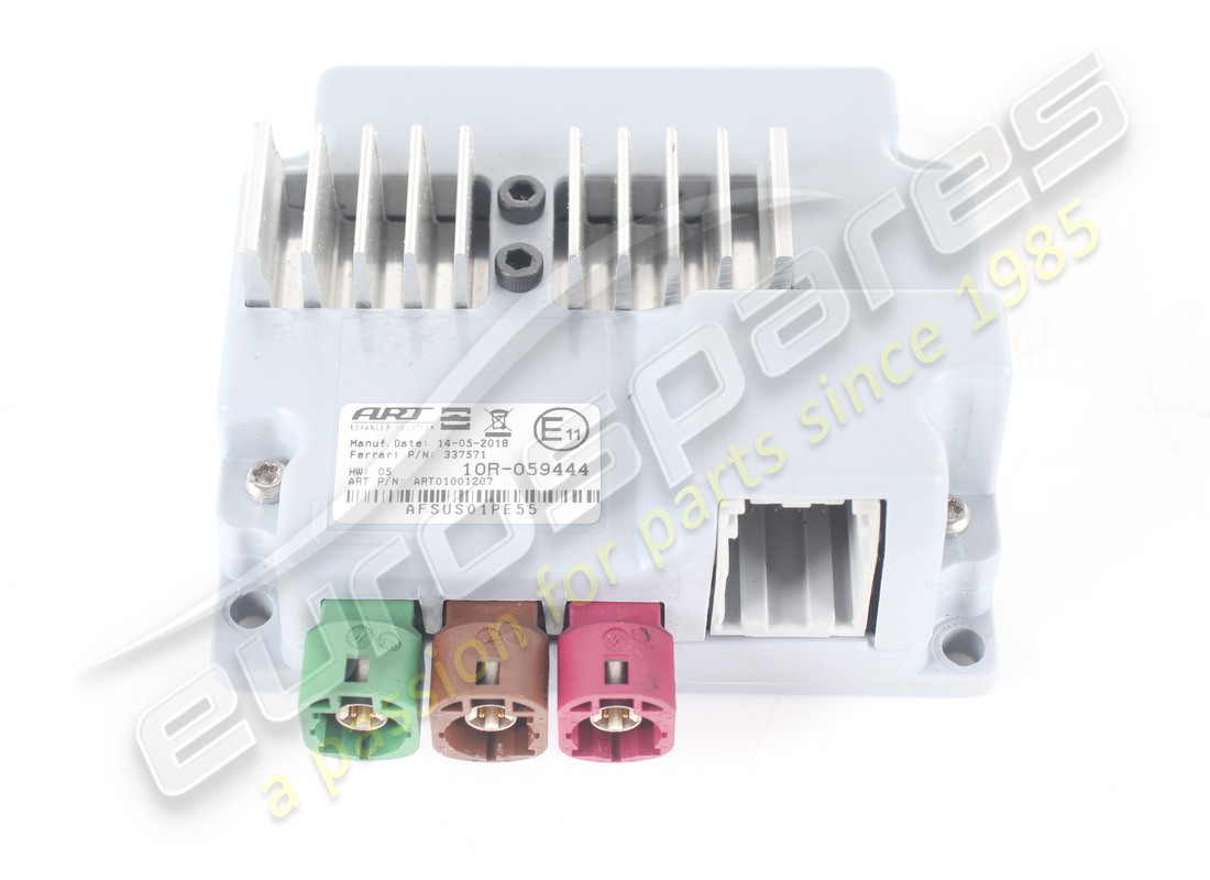 SPLITTER USB FERRARI USATO. NUMERO PARTE 337571 (2) splitter usb ferrari usato. numero parte 337571 (2)