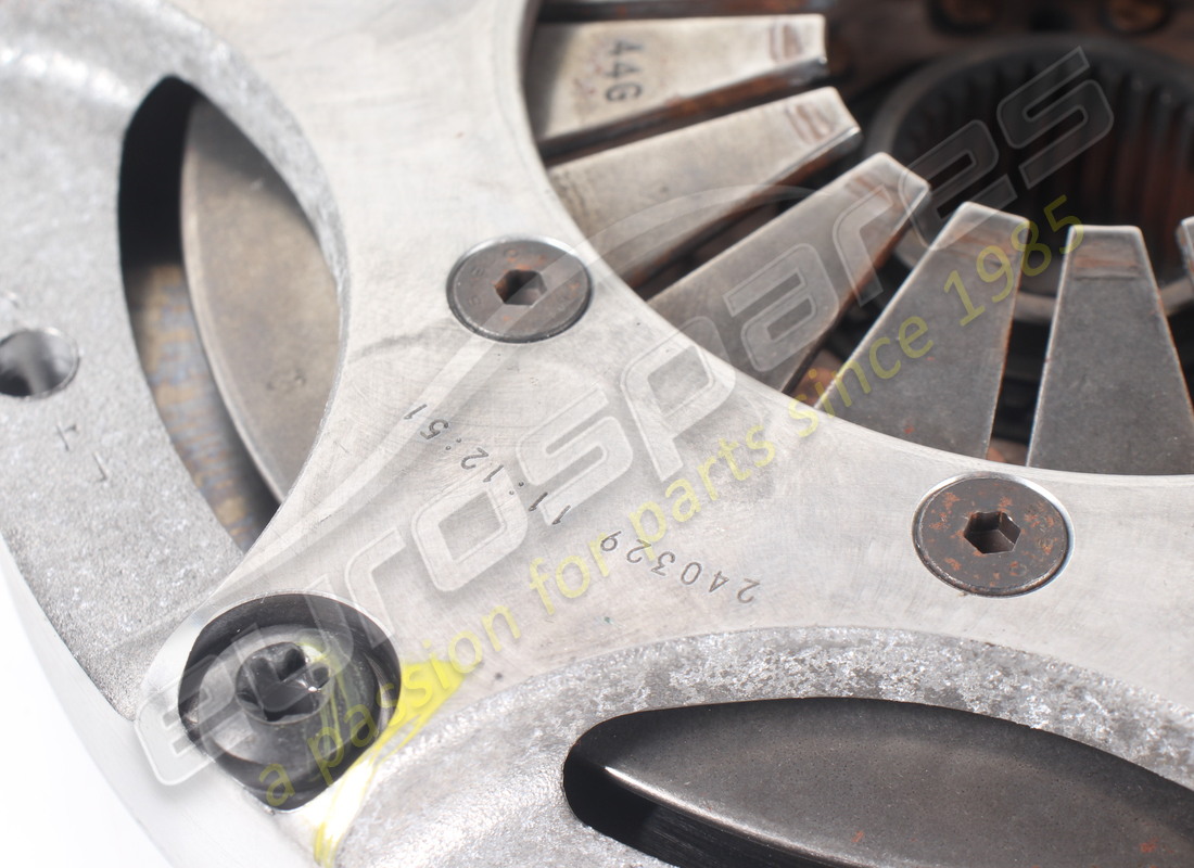 USATO FERRARI GRUPPO FRIZIONE. NUMERO PARTE 774482 (2) usato ferrari gruppo frizione. numero parte 774482 (2)