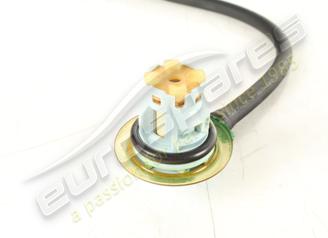 used maserati ventilation valve with pipe. part number 192100 (3)