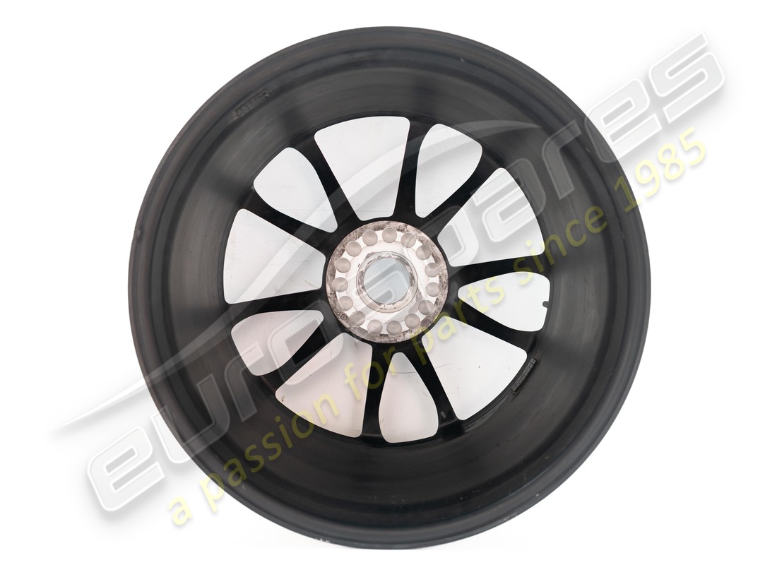cerchio in lega usato porsche con chiusura centrale nero opaco. codice articolo 99136218982je1 (3)