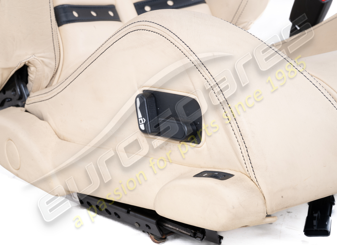 usato ferrari sedile elettrico dx -p.crema. numero parte 69082504 (4)