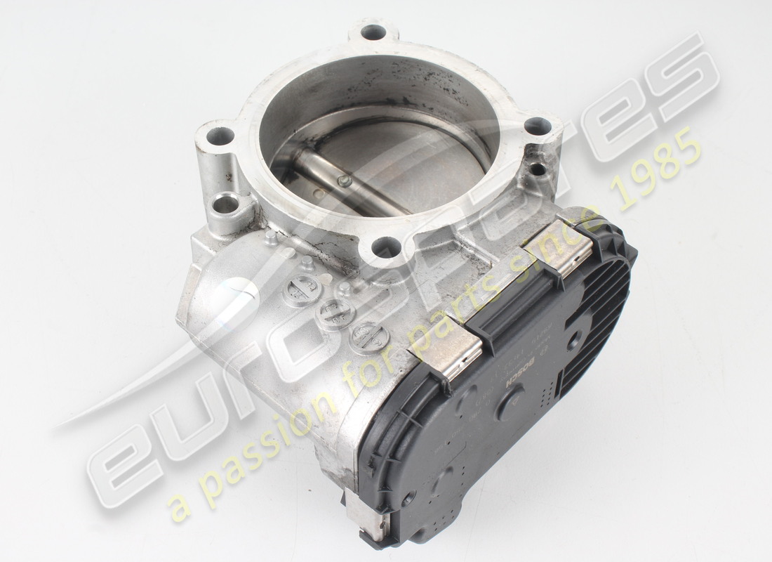 usato aston martin gruppo corpo farfallato. numero parte 1r120810079 (3)