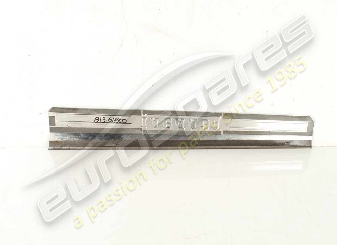 usato ferrari pedana destra. numero parte 81361800 (2)