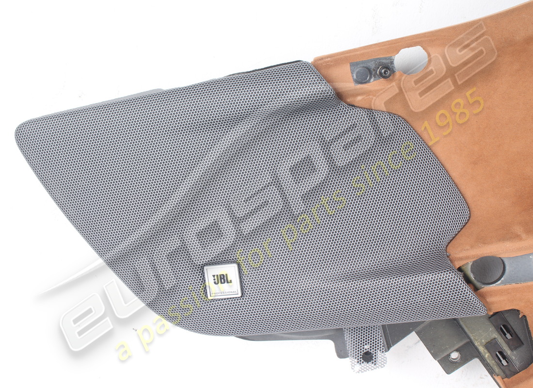 USATO FERRARI INSERTO COMPLETO DI RIVESTIMENTO PORTA INTERNA DESTRA. NUMERO PARTE 89036000 (3) usato ferrari inserto completo di rivestimento porta interna destra. numero parte 89036000 (3)