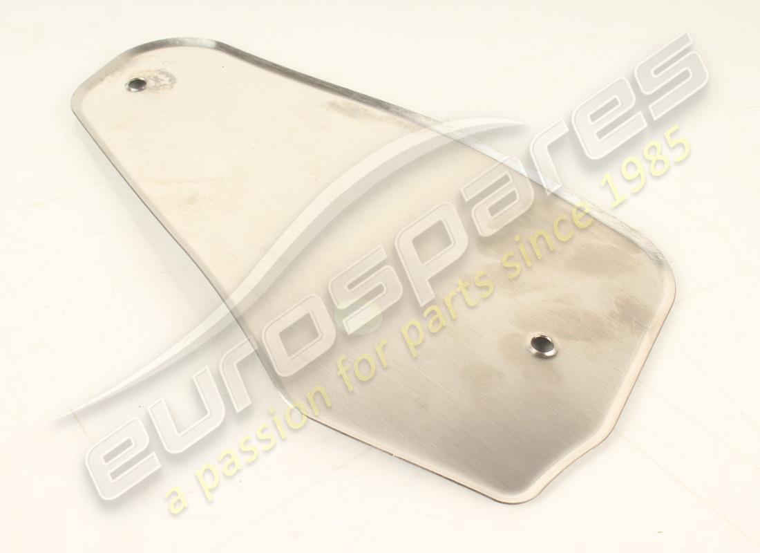 USATO FERRARI COPERTURA ESTETICA INOX DX LATO. NUMERO PARTE 817523 (2) usato ferrari copertura estetica inox dx lato. numero parte 817523 (2)