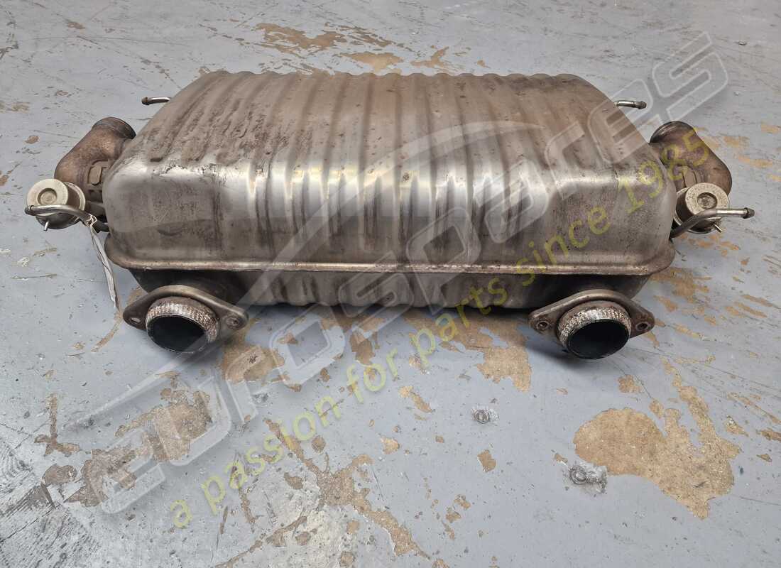 usato aston martin silenziatore e gruppo valvola bypass. numero parte 4g435230fc (3)