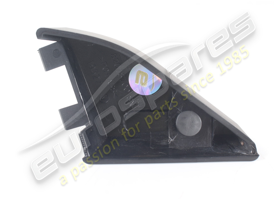 RIFINITURA TRIANGOLARE PORTA SINISTRA USATA FERRARI. NUMERO PARTE 82018700 (4) rifinitura triangolare porta sinistra usata ferrari. numero parte 82018700 (4)