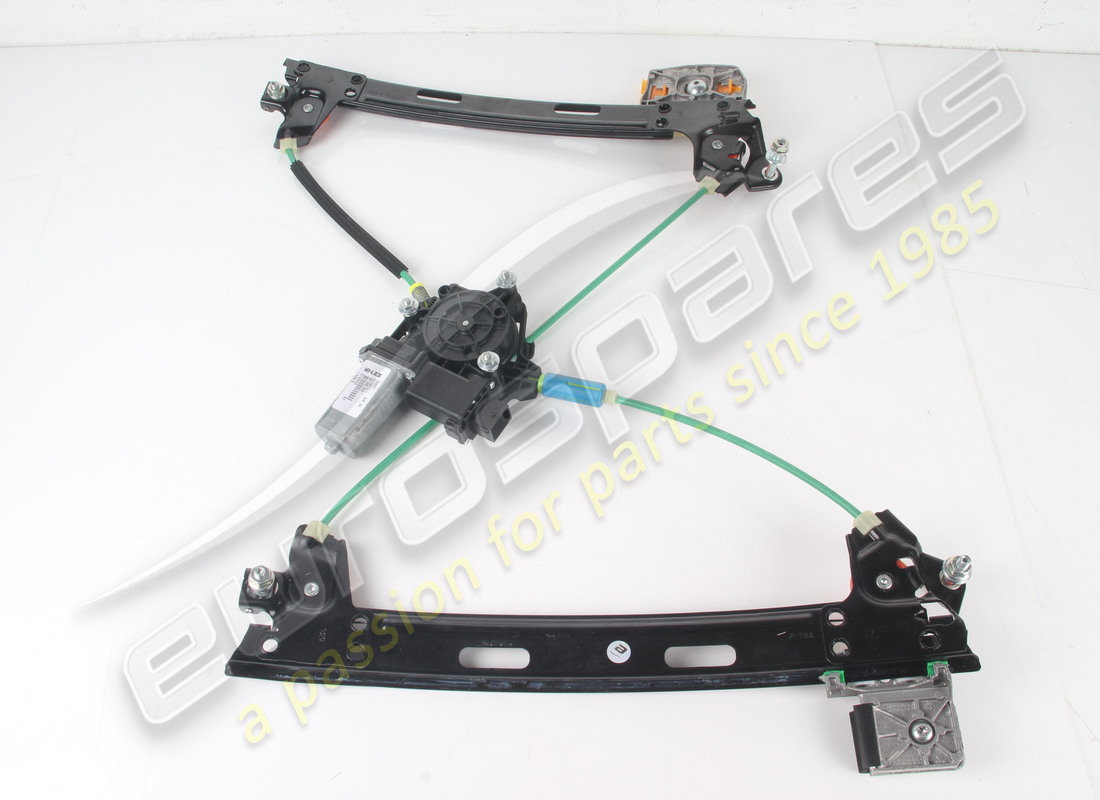 USATO Ferrari ALZACRISTALLO PORTA ANTERIORE . NUMERO PARTE 967211 (1) USATO Ferrari ALZACRISTALLO PORTA ANTERIORE . NUMERO PARTE 967211 (1)