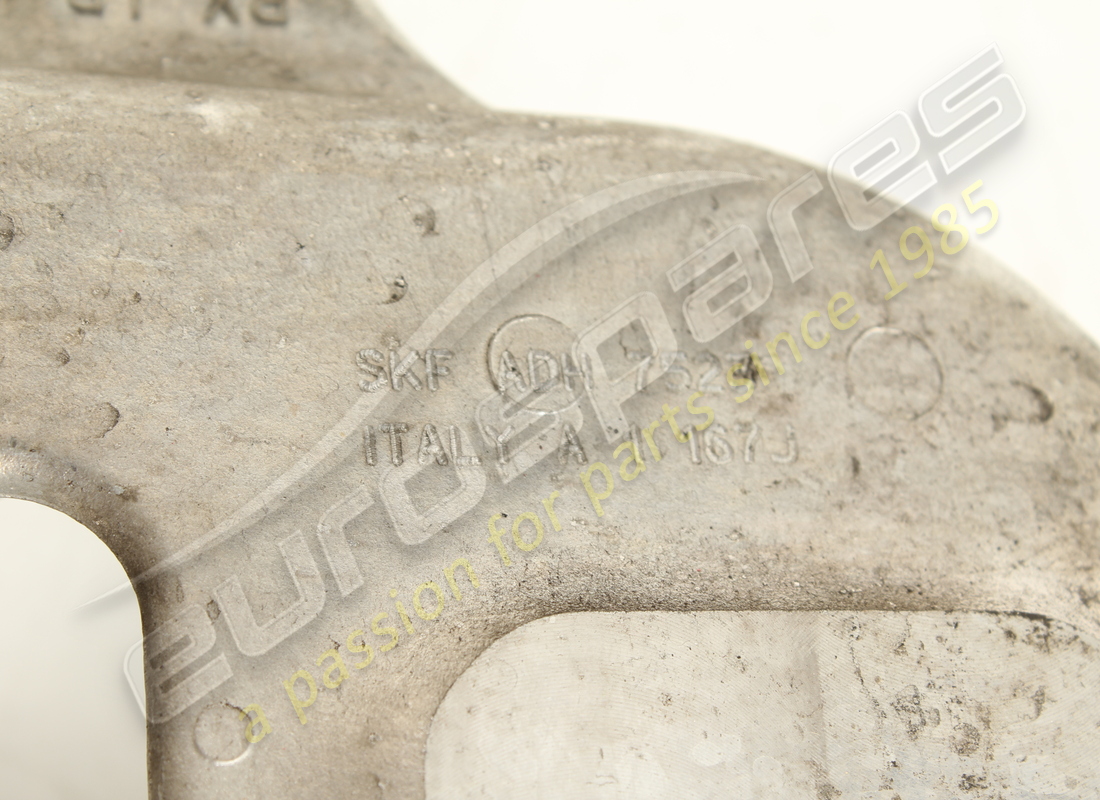ferrari portamozzo anteriore sx completo usato. numero parte 268377 (5)