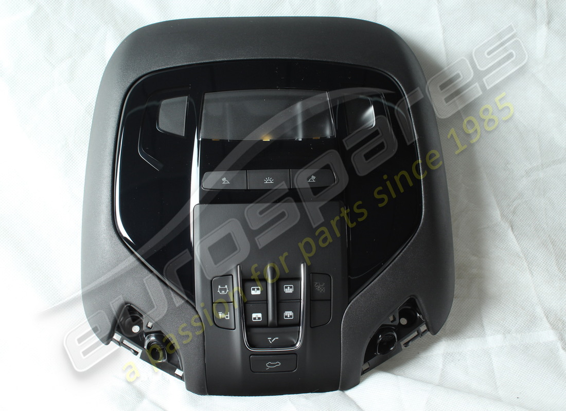 nuova maserati piastra luce a cupola. numero parte 670090458 (1)